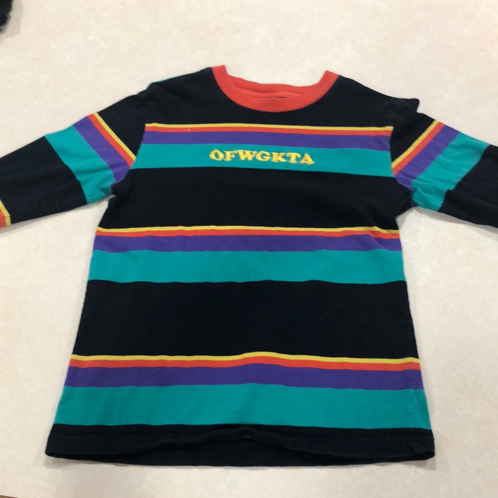 Used a little good long sleeve shirt it is a odd future